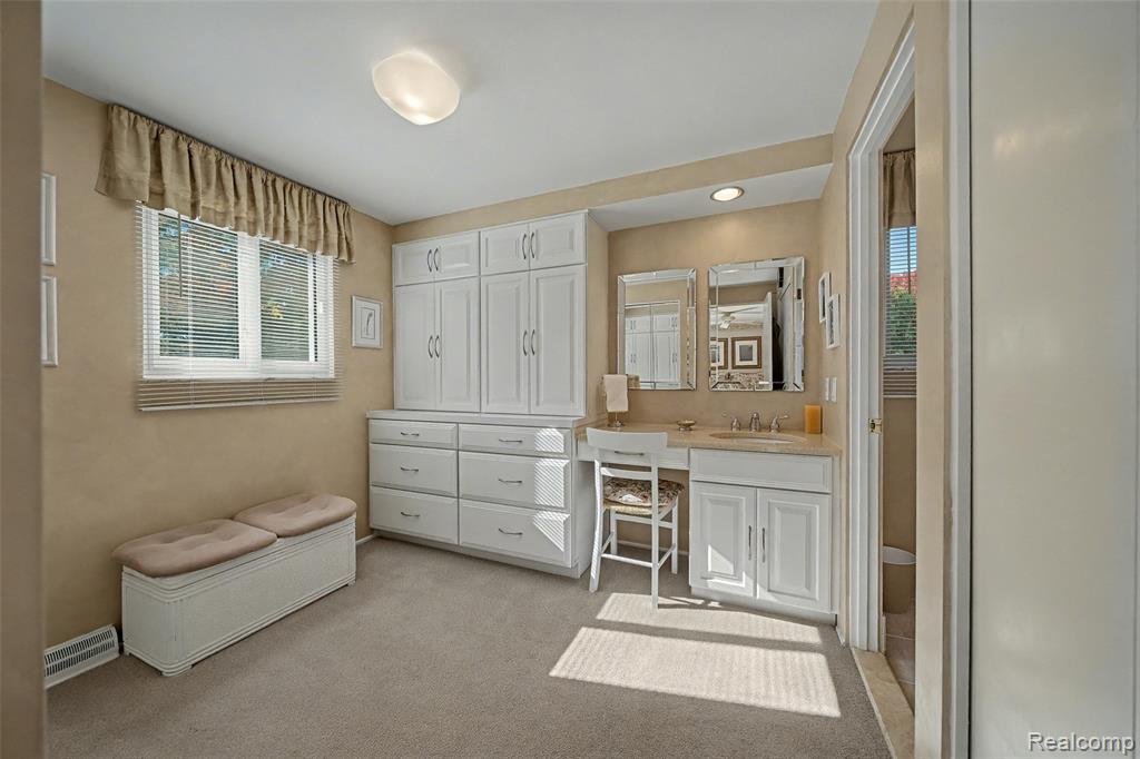 5361 Echo Road, Bloomfield Hills, MI 48302 — Photo 24