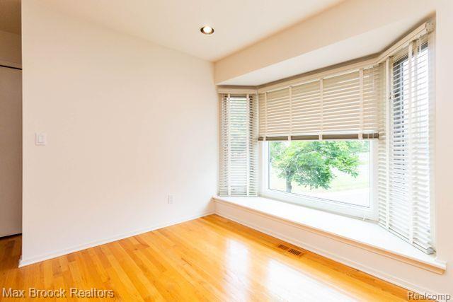 6337 N ASPEN RIDGE Boulevard, West Bloomfield, MI — Photo 25