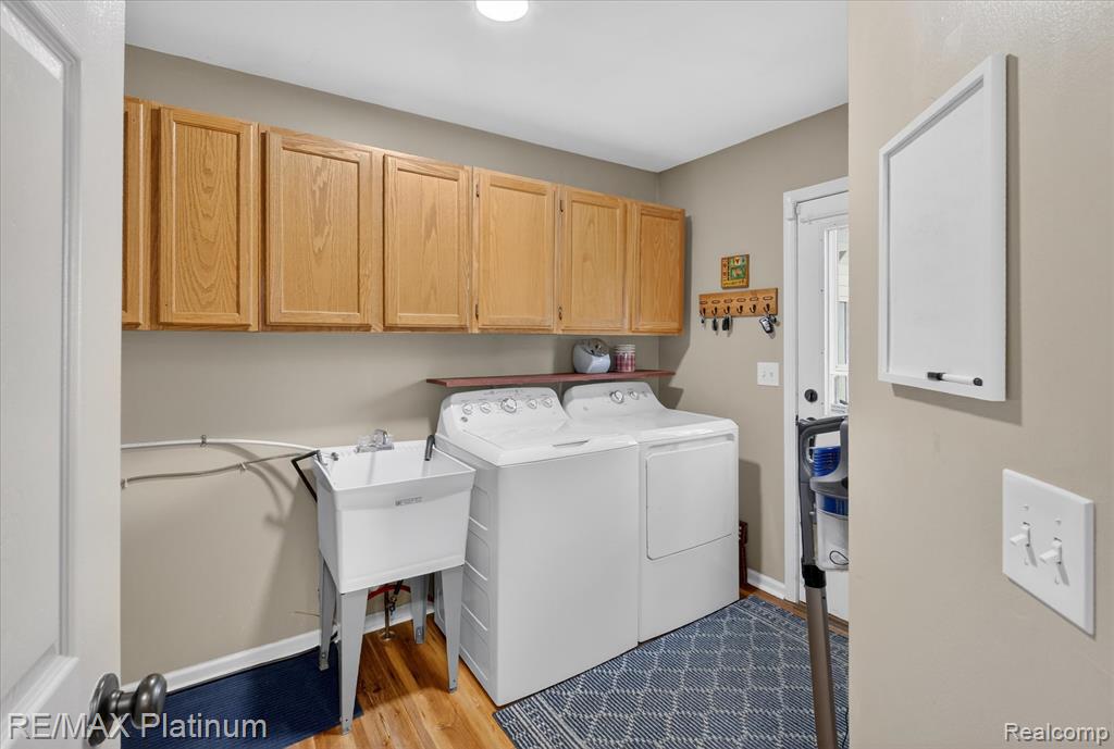 9825 Burson Drive, Brighton, MI 48116 — Photo 12