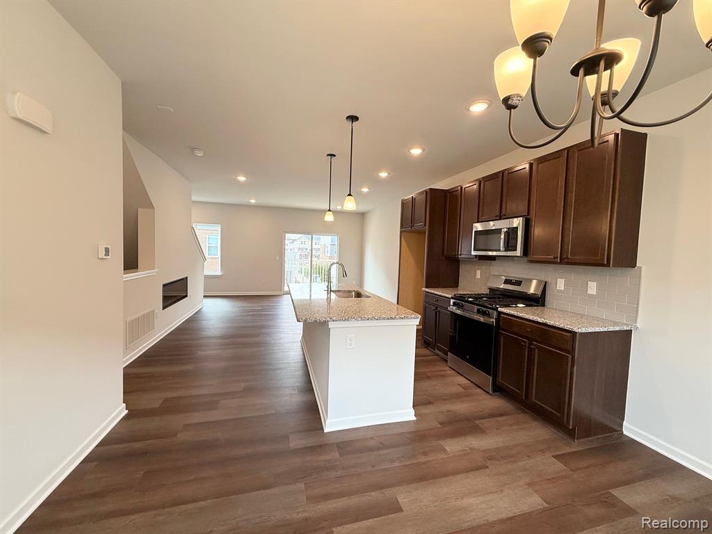 4825 Ludlow Lane, Troy, MI 48085 — Photo 14