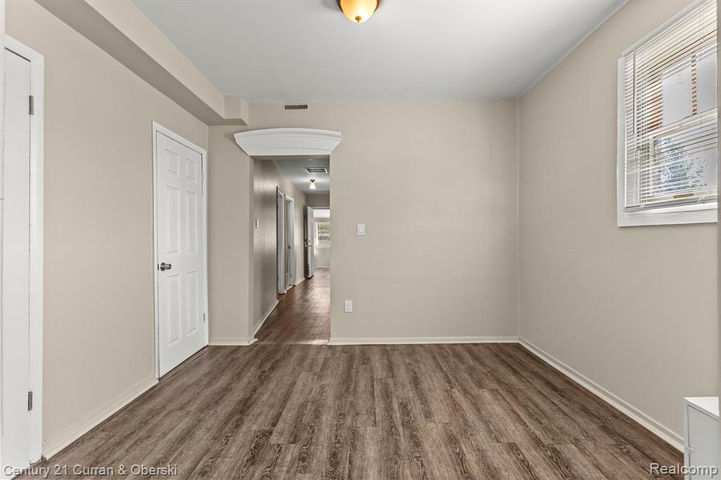 5658 Tarnow Street, Detroit, MI 48210 — Photo 6
