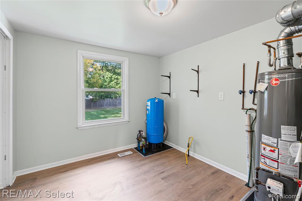 7079 Houghton Drive, Davison, MI 48423 — Photo 15