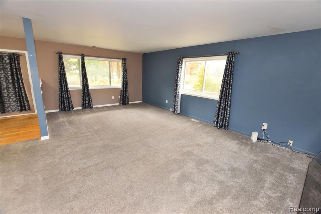 12215 Ray Road, Ortonville, MI 48462 — Photo 7