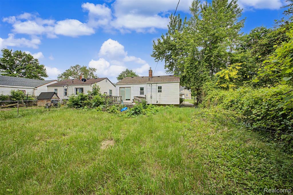 6100 Faust Avenue, Detroit, MI 48228 — Photo 26