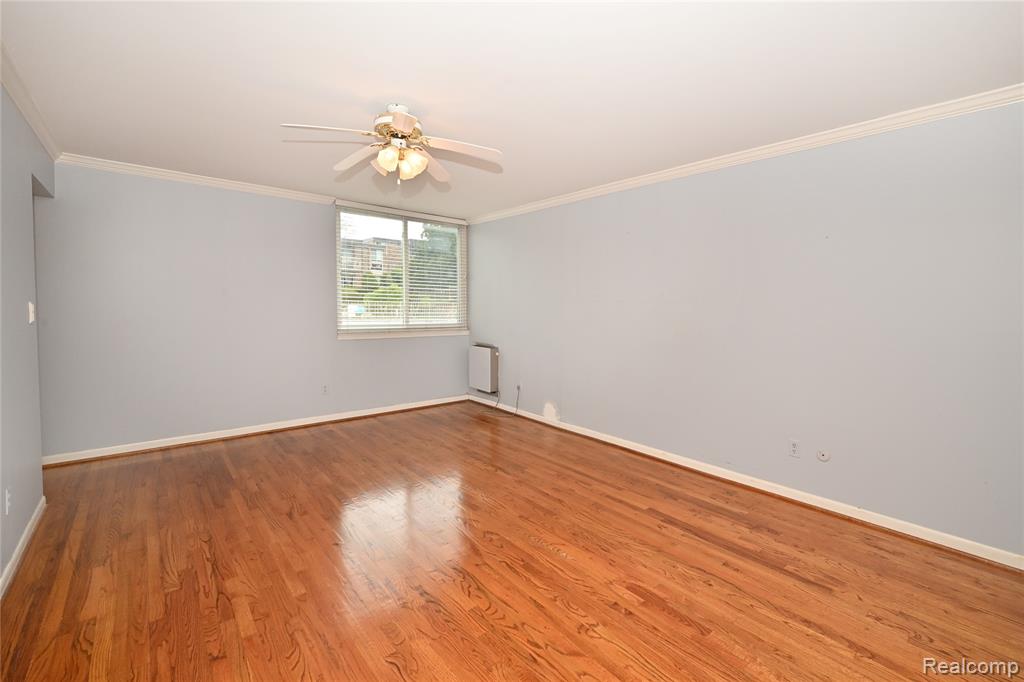 4043 W Maple, D 101, Bloomfield Hills, MI 48301 — Photo 17
