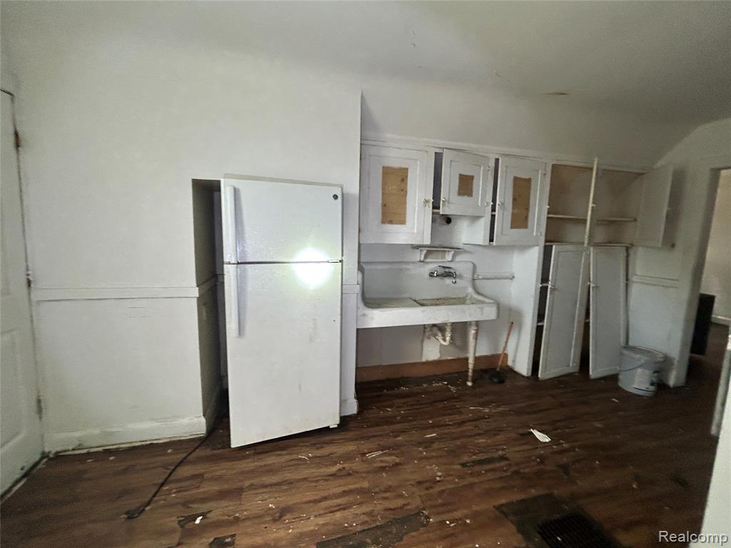 5050 Seminole Street, Detroit, MI 48213 — Photo 32