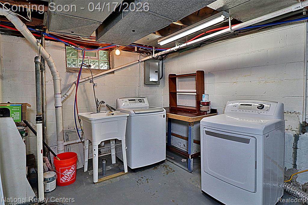 486 University Street, Ferndale, MI 48220 — Photo 20