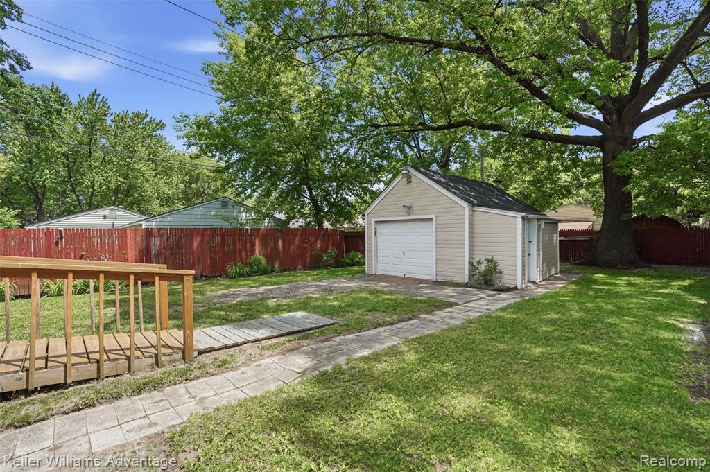 8235 Cornell Street, Taylor, MI 48180 — Photo 22
