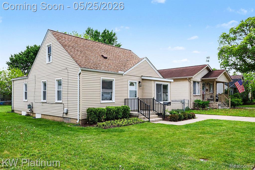 19070 Melvin Street, Roseville, MI 48066 — Photo 28