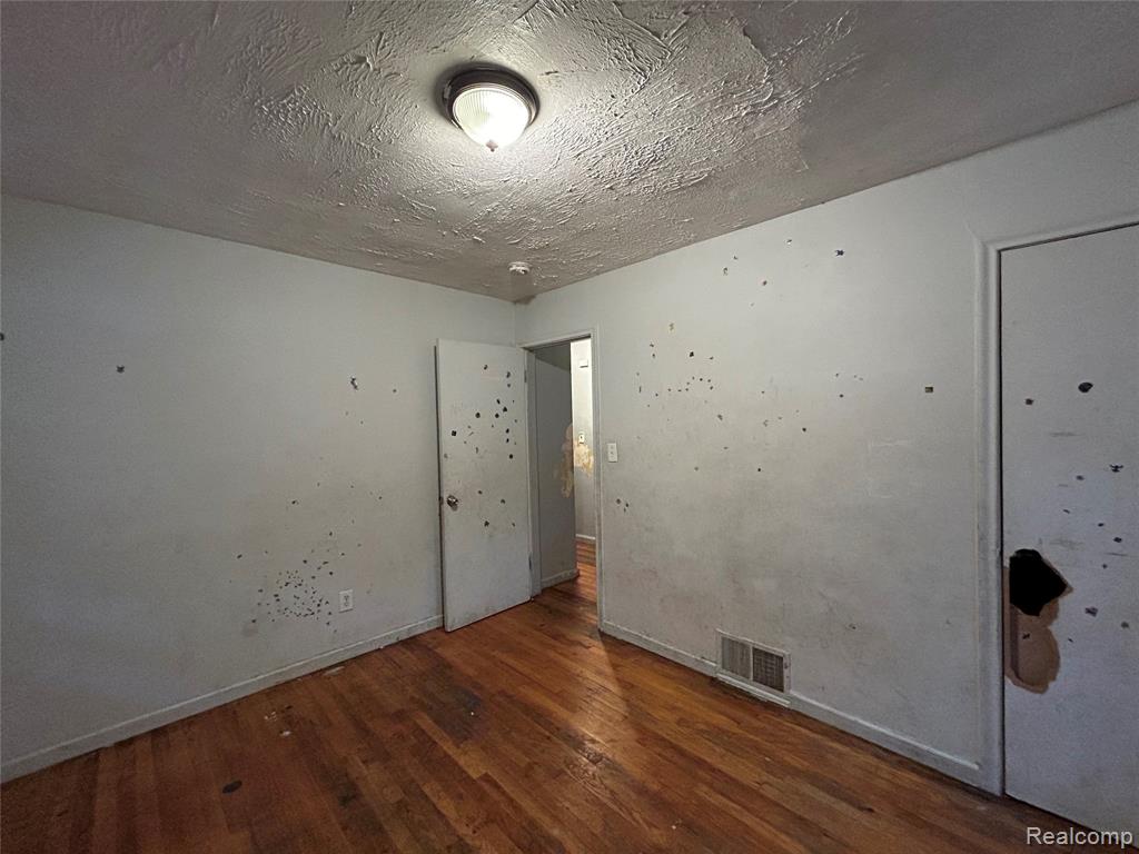 6506 Stahelin Avenue, Detroit, MI 48228 — Photo 10