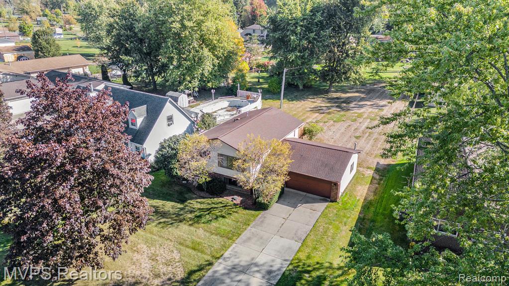 47812 Forbes Drive, New Baltimore, MI 48047 — Photo 4