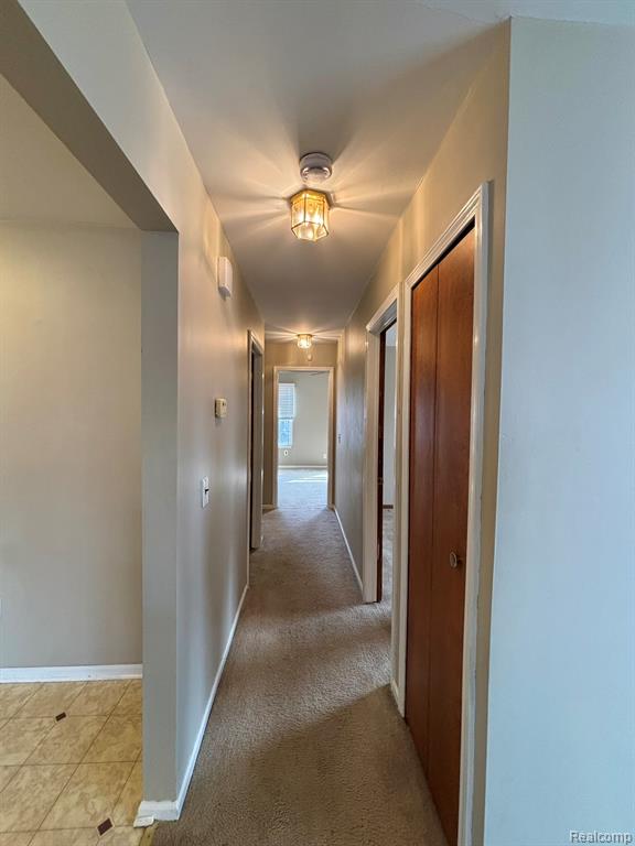 401 Doremus S Doremus Lane W, 10, Saint Clair Shores, MI 48080 — Photo 14