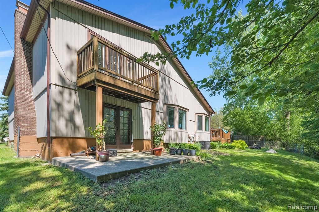 18823 Millar Road, Clinton Twp, MI 48036 — Photo 36
