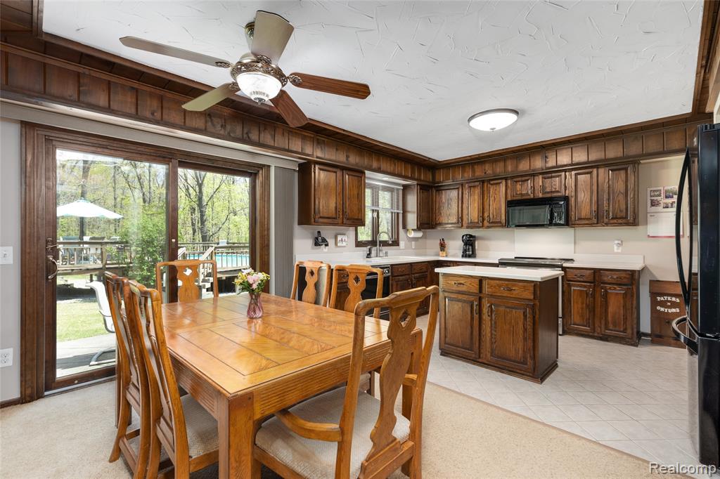 9730 Gibbs Road, Clarkston, MI 48348 — Photo 5