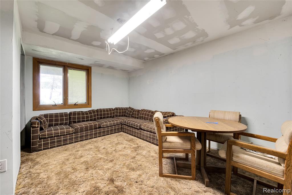 8285 Staghorn Trail, Clarkston, MI 48348 — Photo 52
