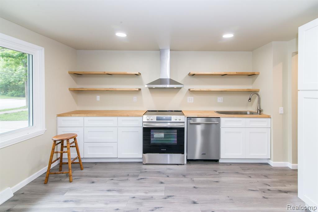 3175 LORRAINE Street, Ann Arbor, MI 48108 — Photo 17