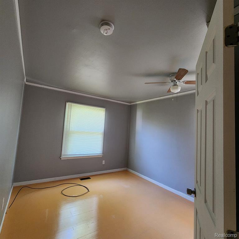 9481 WILLIAM Street, Taylor, MI — Photo 10