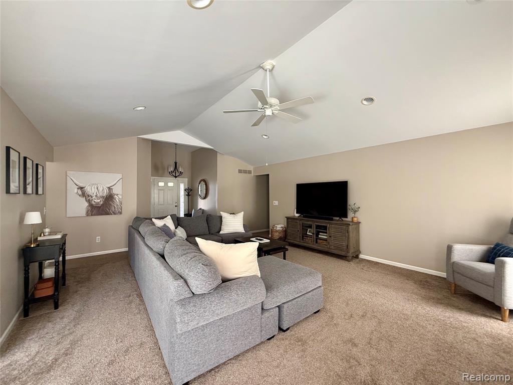 34921 Eberlein Drive, Fraser, MI 48026 — Photo 5