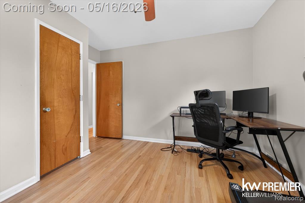 23260 Oneida Street, Oak Park, MI 48237 — Photo 17