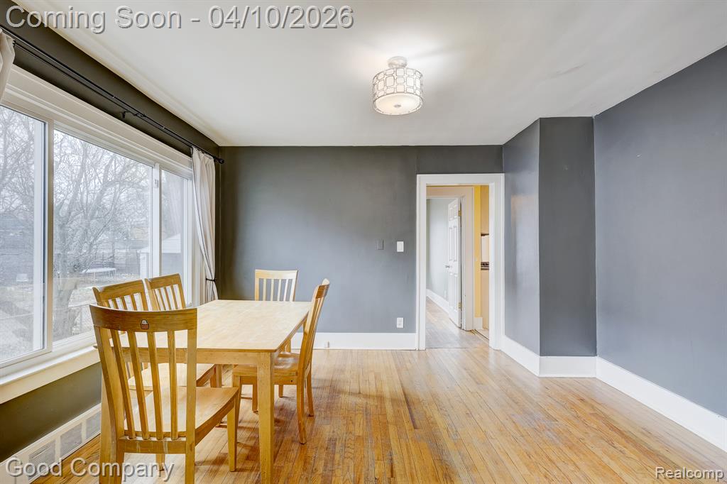 502 E LEWISTON Avenue, Ferndale, MI 48220 — Photo 11