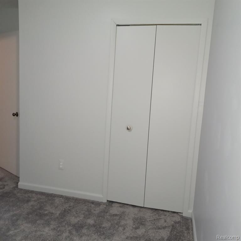8739 Republic Avenue, Warren, MI 48089 — Photo 12