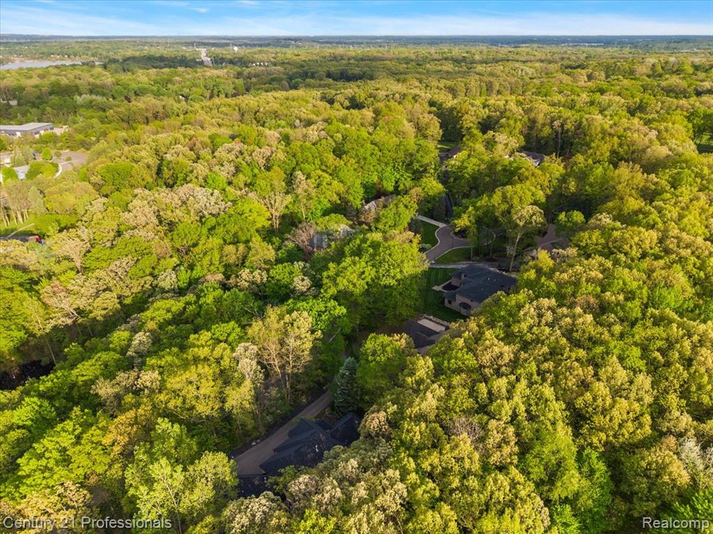 6705 College Park Drive, Clarkston, MI — Photo 17