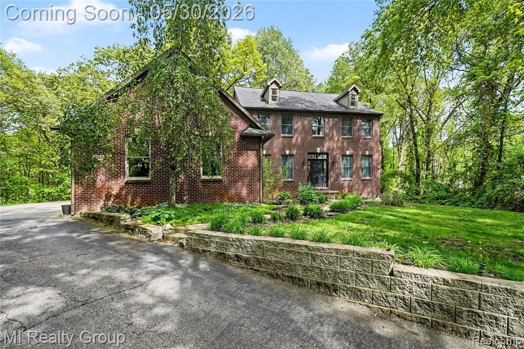 2215 High Meadows Drive, Ortonville, MI 48462 — Photo 4
