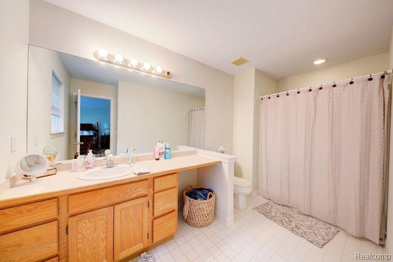 11417 TALL SHADOWS, Pinckney, MI 48169 — Photo 19