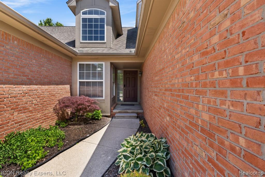 531 Cherry Grove Road, Canton, MI 48188 — Photo 5