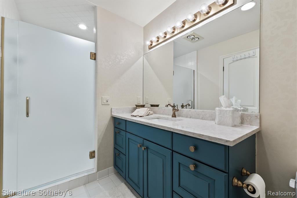 840 Lakeside Drive, Birmingham, MI 48009 — Photo 28