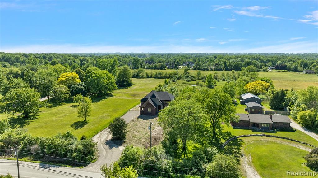 60637 Schoenherr Road Road, Washington, MI — Photo 6