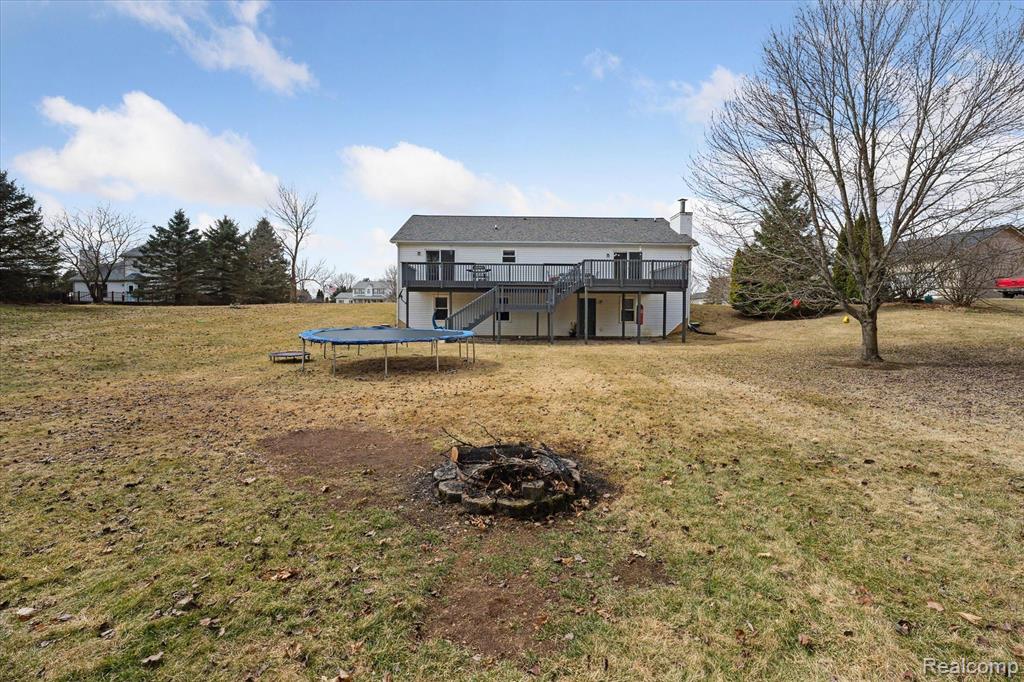 5817 CARTER, Howell, MI 48843 — Photo 35