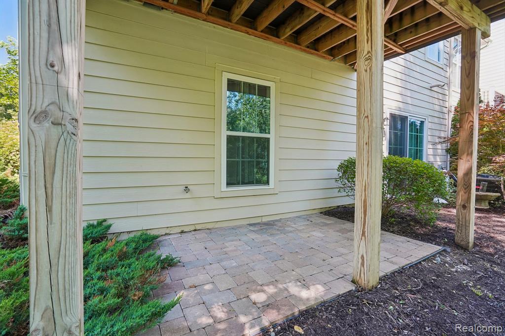 42832 Cardinal Way, Novi, MI — Photo 42