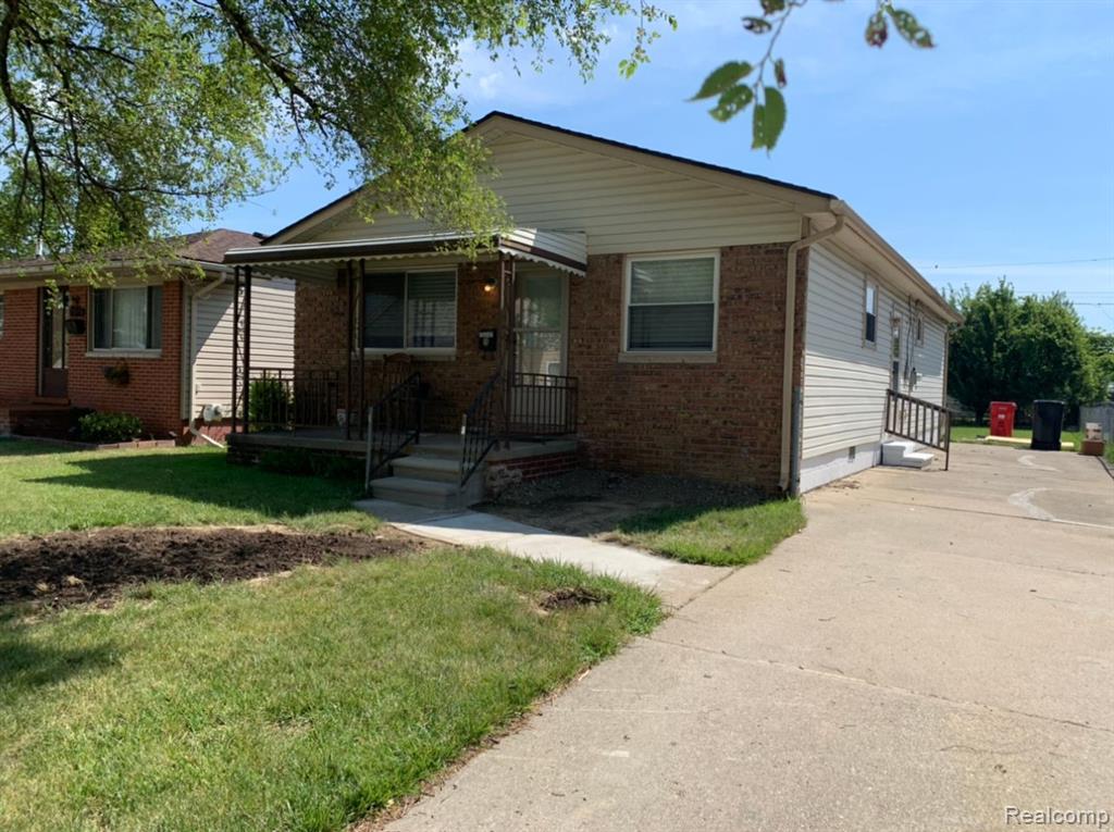 25380 BLAIR Street, Roseville, MI 48066