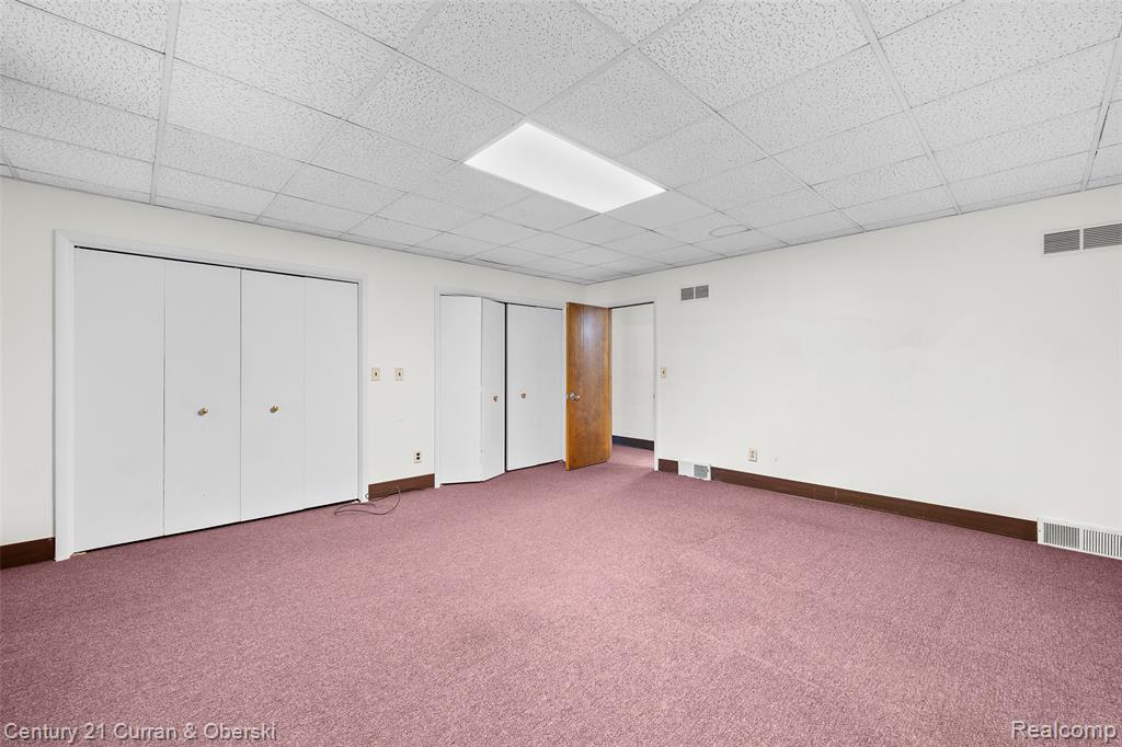 5620 Kaufman Street, Dearborn Heights, MI 48125 — Photo 16