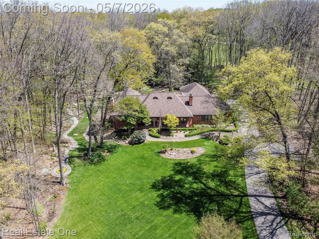 785 Old Milford Farms, Milford, MI 48381 — Photo 4
