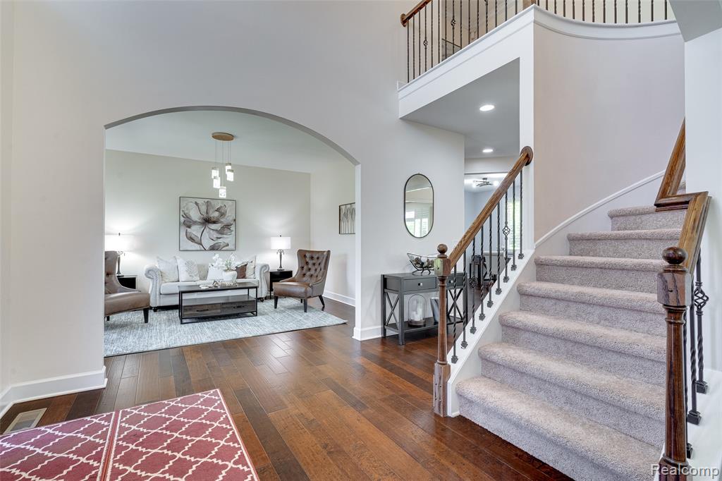 47576 VALENCIA Circle, Novi, MI — Photo 21