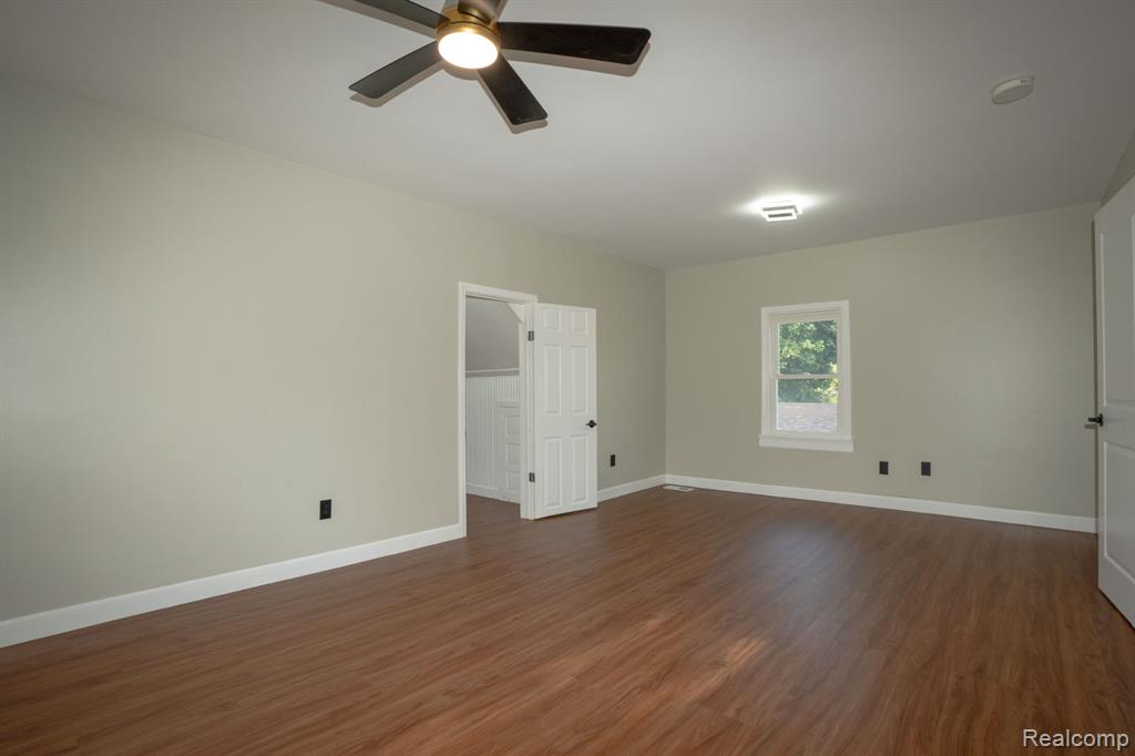 8726 Ford Avenue, Warren, MI 48089 — Photo 9
