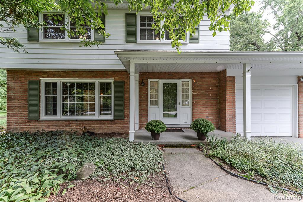 4355 Joanne Drive, Ann Arbor, MI 48103 — Photo 2