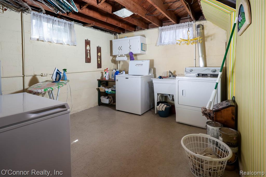 1112 17th Street, Marysville, MI 48040 — Photo 18