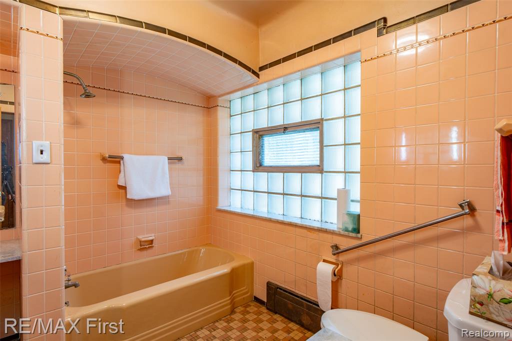 17397 Millar Road, Clinton Twp, MI 48036 — Photo 49