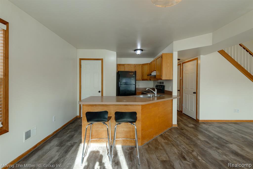 7373 Valley Drive, Brighton, MI 48116 — Photo 11