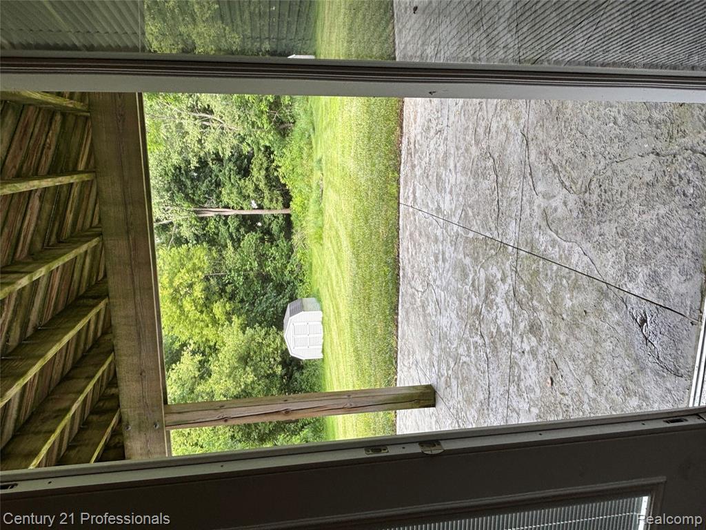 2875 Marlington Road, Waterford, MI — Photo 23