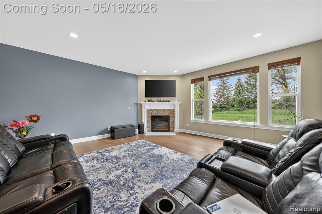 54908 N Grenelefe Circle W, South Lyon, MI 48178 — Photo 6