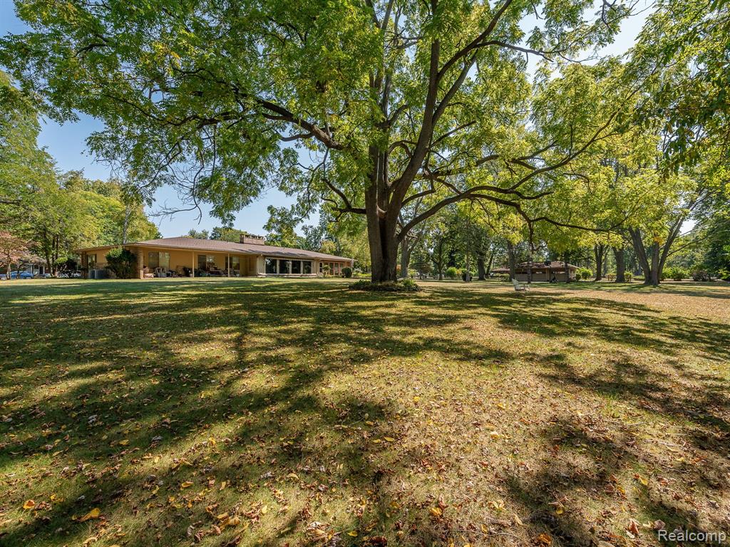 915 RED MILL Drive, Tecumseh, MI 49286 — Photo 48