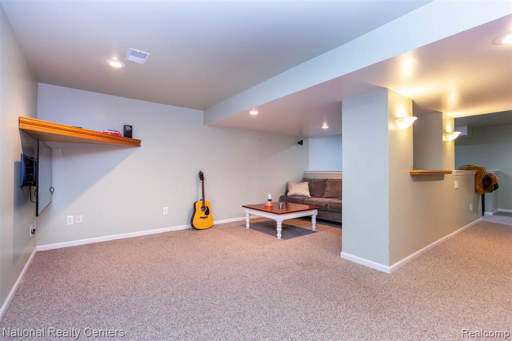 46694 Crosswick, Canton, MI 48187 — Photo 45