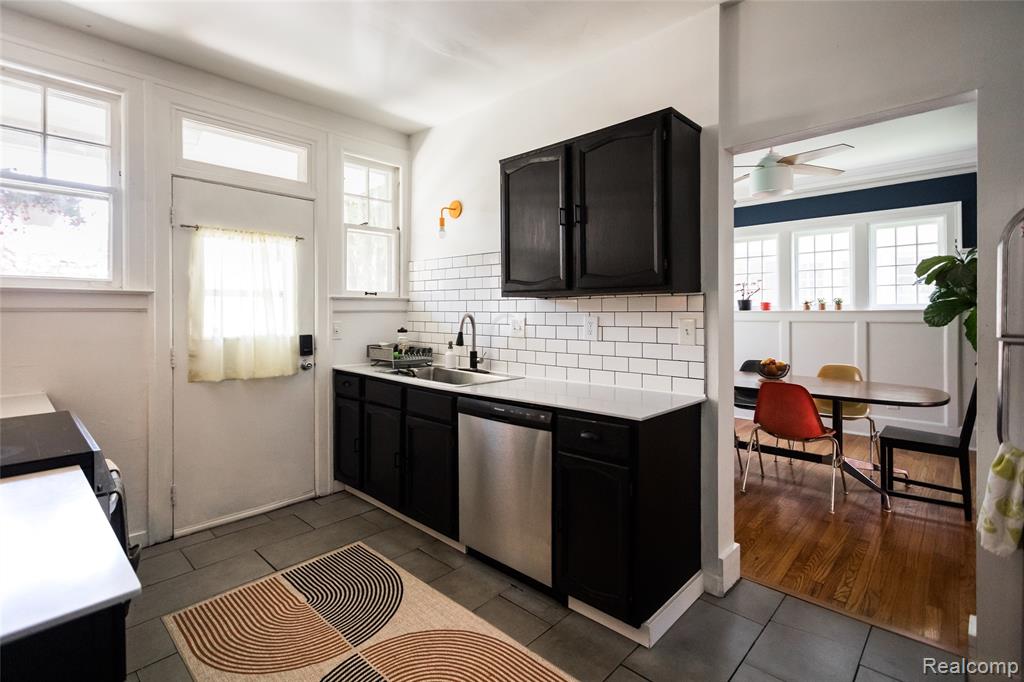 750 Delaware Street, 28, Detroit, MI 48202 — Photo 12