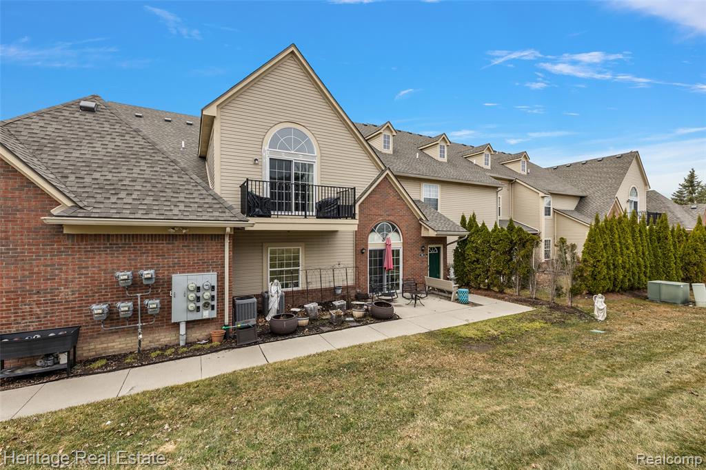 7892 Marie Drive, Utica, MI 48316 — Photo 27