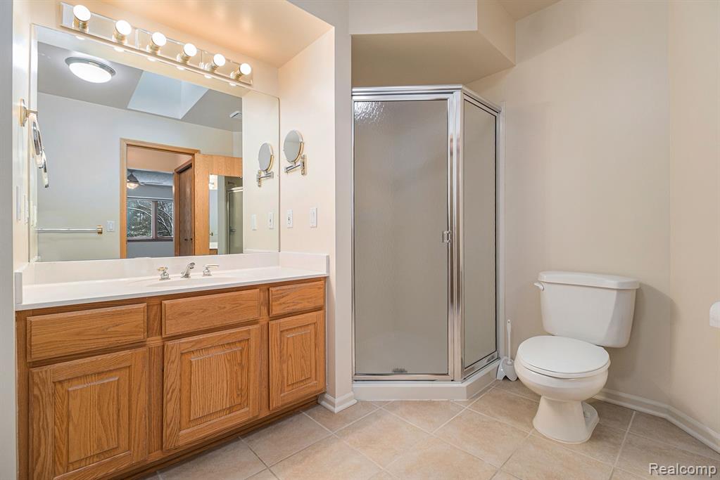 4946 Scenic Pines Court, Clarkston, MI — Photo 20