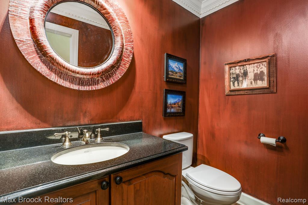 773 WOODCHESTER Drive, Bloomfield Hills, MI 48304 — Photo 20